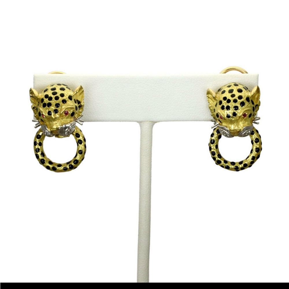 18 K gold vintage Leopard door knocker earrings with ruby and diamond accents